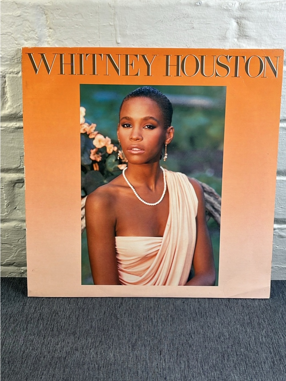 Whitney Houston Pearl Necklace and Earring Set - Cream